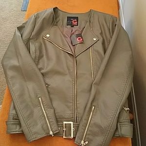 Womena Jacket